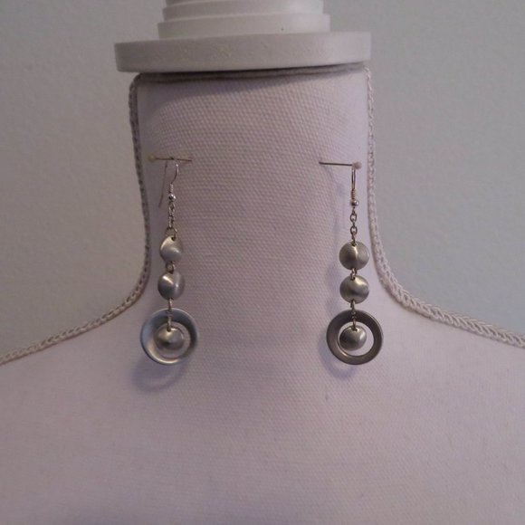 Silver Geometric Circles/Discs Dangle Earrings, EUC - Picture 3 of 7